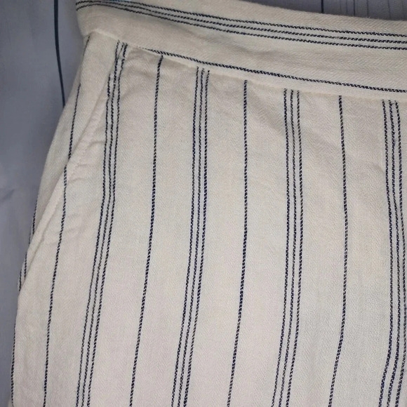 Chaps cropped striped pants - Picture 3 of 10